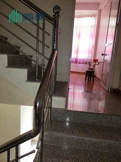 NHÀ CHÍNH CHỦ- GIÁ TỐT - CHÍNH CHỦ Cần Bán Căn Nhà Đẹp Tại TP Yên Bái