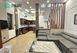 Cho thuê nhà riêng 4 tầng ngõ Ngõ Khánh, Ba Đình, nhà siêu đẹp, mới tinh