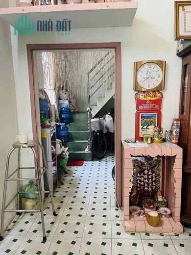 Bán nhà 2 tầng 2PN, 32m2, Hẻm xe hơi, đường 3 tháng 2, Quận 11, chỉ 3.35 tỷ TL