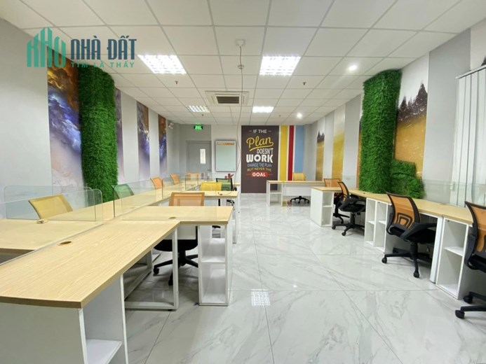 ( GIẢM NHANH 3 TỶ) BÁN GẤP Nhà phố Hoàng Cầu 65m2, 7T thang máy, hè 2m, 3 oto tránh.