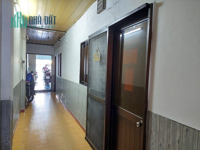 Bán nhà Mặt tiền Phạm Văn Chiêu, ngay Chợ Thạch Đà, DT: 4/6.5x24m, Cấp 4, giá 12.6 tỷ.