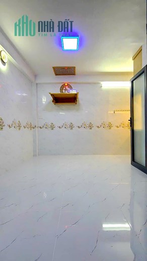 🏡  Nhà bán quận Bình Tân dưới 2 tỷ - Căn góc 2 mặt tiền - 3 lầu - HXH