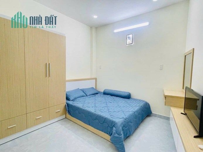 Bán Nhà Gò Vấp 4PN, 4 Tầng Nguyễn Duy Cung, Đường oto 10 mét.
