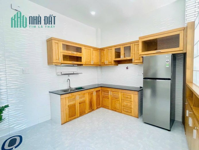 Bán Nhà Gò Vấp 4PN, 4 Tầng Nguyễn Duy Cung, Đường oto 10 mét.