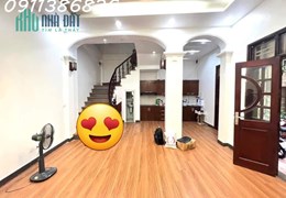 Nhà đẹp giá rẻ Dịch Vọng, Cầu Giấy 46m 4T, 10m ra phố Ô tô, chỉ 5.9 tỷ