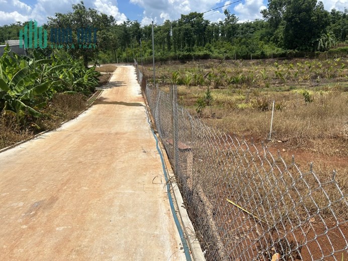 Cần Bán Lô Đất Mặt Tiền Vị Trí Đẹp Tại Huyện Cẩm Mỹ Tỉnh Đồng Nai