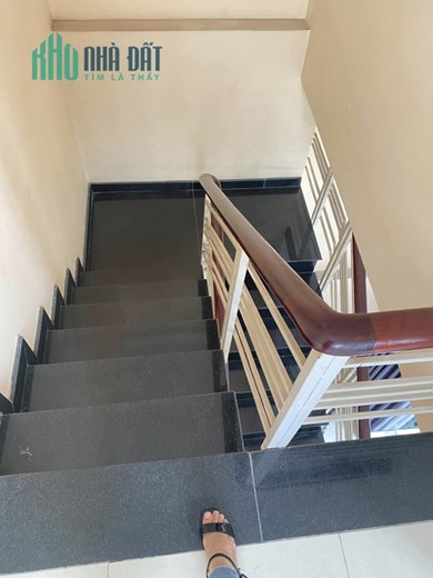 Mặt tiền Khu phố Tây - Ngang 5,5m - 3 TẦNG - 58m2 Đường Huỳnh Tịnh Của P.19 Q.Bình Thạnh hiếm Chỉ