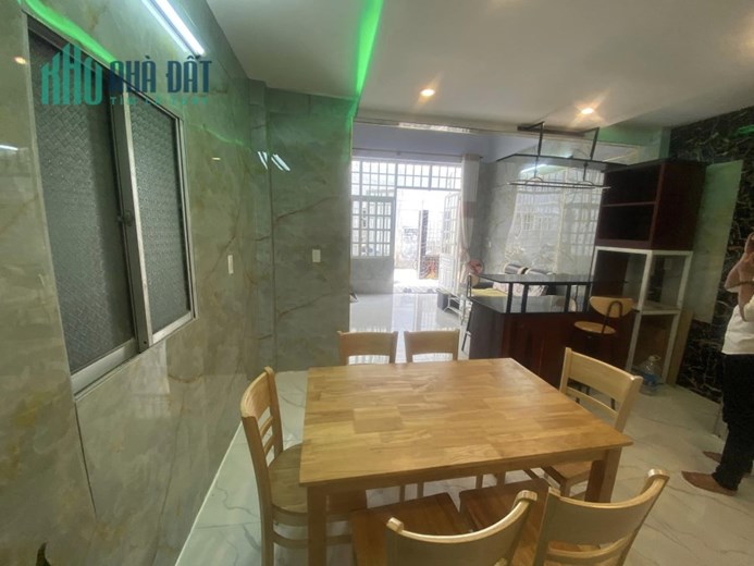 BÁN NHÀ TRỆT LẦU-70M2-3PN Đ.QUANG TRUNG, TĂNG NHƠN PHÚ B, QUẬN 9- CHỈ 4 TỶ 3