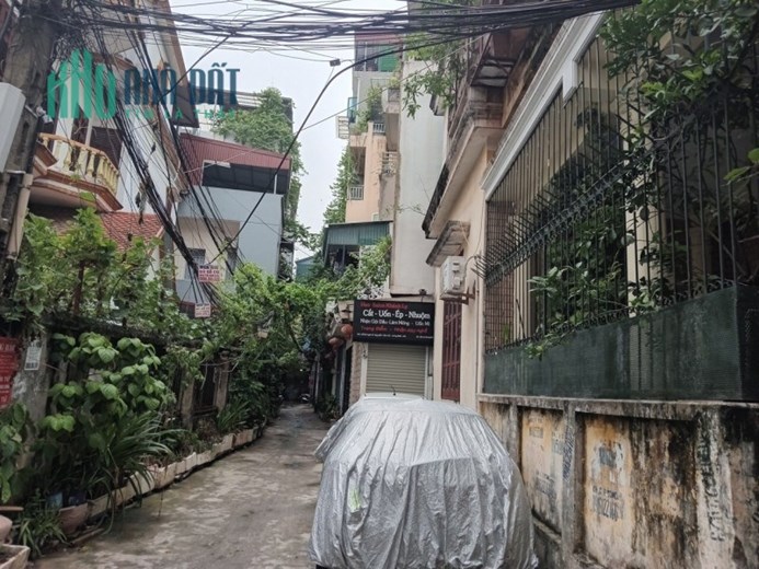 CẦN BÁN NHÀ CẤP 4 – NGUYỄN VĂN CỪ - NGÕ TO Ô TÔ 7 CHỖ ĐỖ CỬA - GẦN HỒ HOÀN KIẾM - GIÁ CHỈ 80 Tr/m2