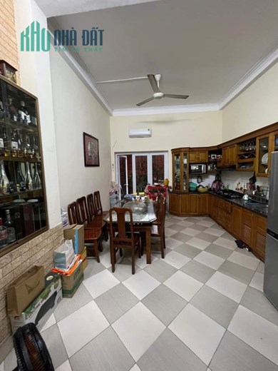 Bán nhà ngõ 158 Nguyễn Văn Cừ, 80m, mt 5m, 5 tầng dân xây, ô tô gần, trung tâm Long Biên, nhỉnh 7