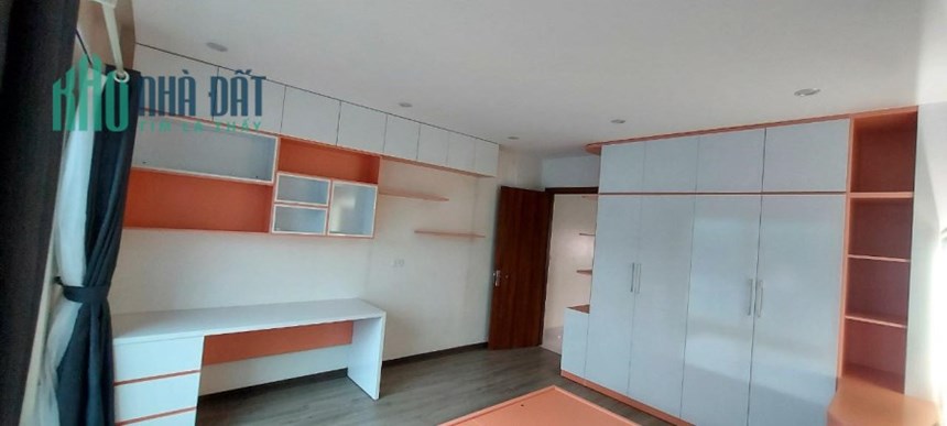 Chủ vỡ nợ cần bán nhà gấp ở Vạn Phúc diện tích 50m, 5 tầng, ô tô đỗ cửa giá chỉ hơn 5 tỷ