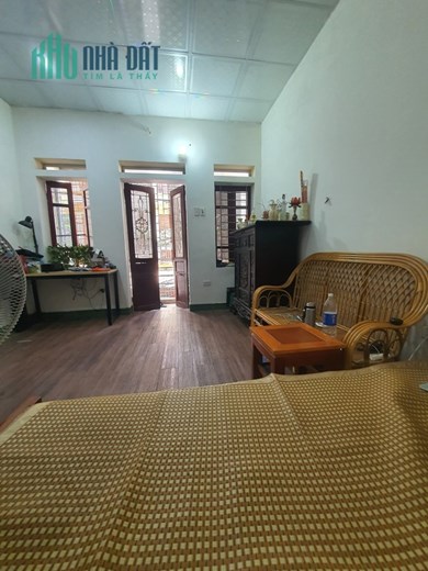Bán nhà mặt ngõ phố Nguyễn Lương Bằng, gần ô tô, nhà đẹp, 38m, 3PN, nhỉnh 4.5 tỷ