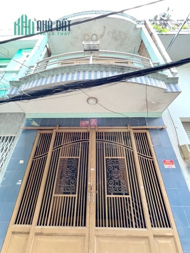 Nhà gần chỗ đậu ô tô Dương Bá Trạc P1Q8 giá 2tỷ950