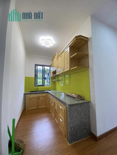 ( Giảm kịch sàn ) Bán gấp nhà đẹp sổ hồng riêng đường La Sơn Phu Tử, Đà Lạt giá chỉ 3.4 tỷ