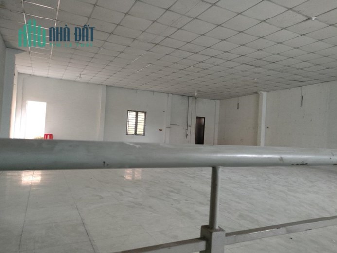 CẦN CHO THUÊ NHANH Mặt Bằng Lầu 1 tại huyện Hóc Môn, TPHCM