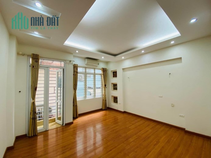 giảm 300 triệu, bán nhà phân lô oto qua đường Trần Phú quận Hà Đông 50m² nhà 4 tầng giá 6 tỷ 2