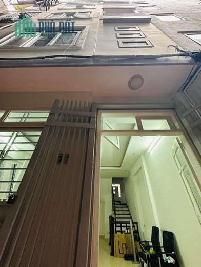 NHÀ ĐẸP QUAN HOA 5 TẦNG, 51M2 - 2 MẶT THOÁNG - GẦN PHỐ - THÔNG SỐ ĐẸP – CHỦ THIỆN CHÍ – NHỈNH 6 TỶ