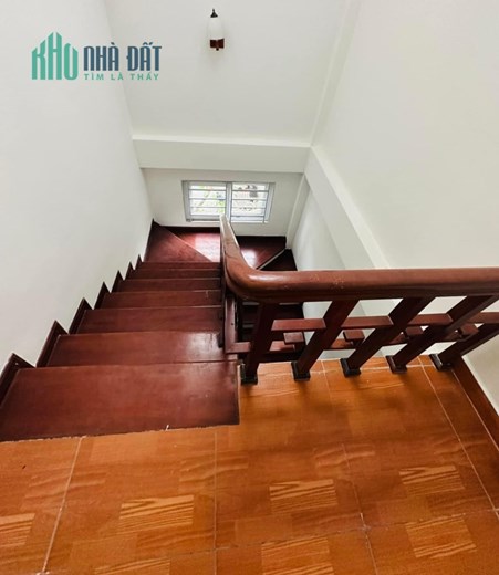 NHÀ ĐẸP QUAN HOA 5 TẦNG, 51M2 - 2 MẶT THOÁNG - GẦN PHỐ - THÔNG SỐ ĐẸP – CHỦ THIỆN CHÍ – NHỈNH 6 TỶ