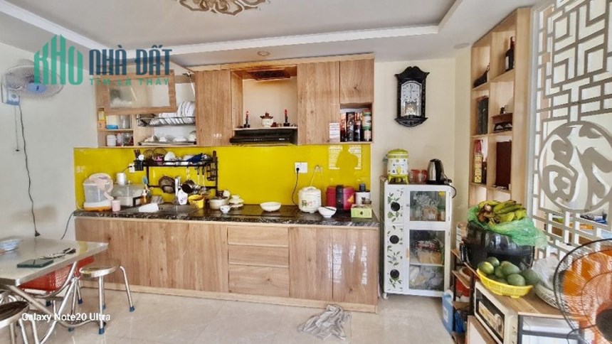 BÁN NHÀ 3,5 TẦNG LÔ GÓC KIỆT 5M LÊ VĂN HƯU - VỪA Ở VỪA CÓ 3 PHÒNG CHO THUÊ 10TR/T