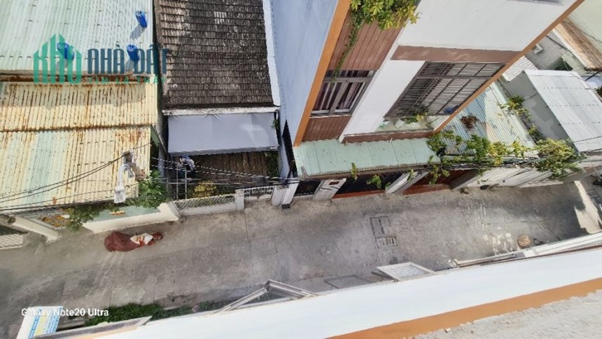 BÁN NHÀ 3,5 TẦNG LÔ GÓC KIỆT 5M LÊ VĂN HƯU - VỪA Ở VỪA CÓ 3 PHÒNG CHO THUÊ 10TR/T