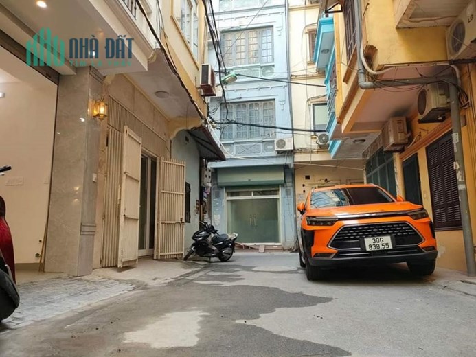 Bán nhà phố Đỗ Quang, phân lô, 2 mặt ngõ ô tô tránh, ô chờ thang máy, 55m2,  4 tầng, Mt 4m, 13.6 tỷ.
