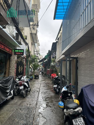 Nhà bán Q3, MT Nguyến Sơn Hà ngang 5m không lg nhỉnh 4 tỷ
