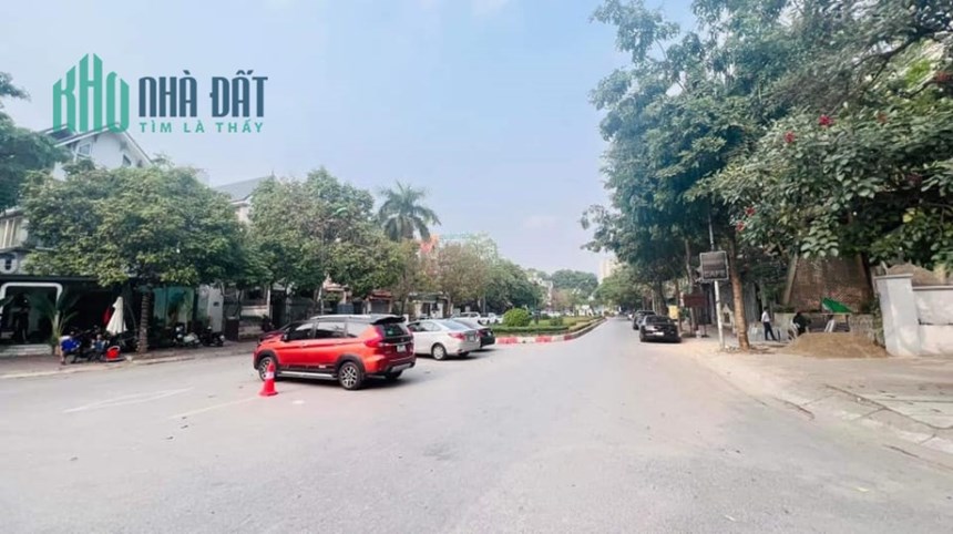 Bán biệt thự KĐT Văn Quán, mặt đường đôi 45m, Kdoanh, Sát hồ, 240m2, MT 10m, 50 tỷ