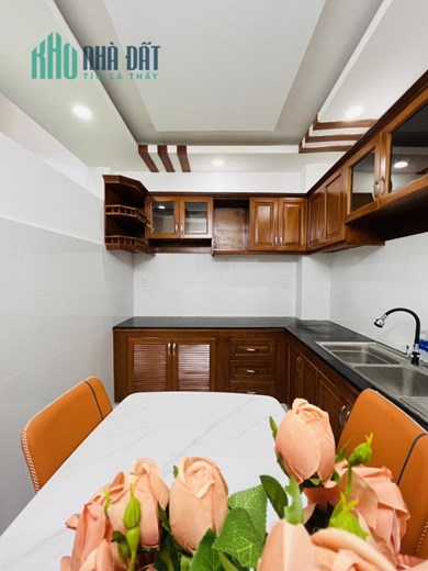 Bán Nhà Nguyễn Sỹ Sách Tân Bình Mới Đẹp 40m2 giá 4 Tỷ 8