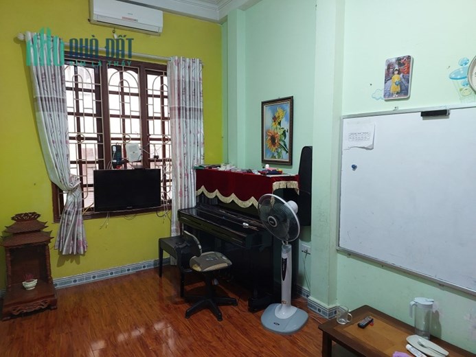 Chính chủ cần Bán Nhà Tô Vĩnh Diện, 58m2, 4 tầng +1 tum