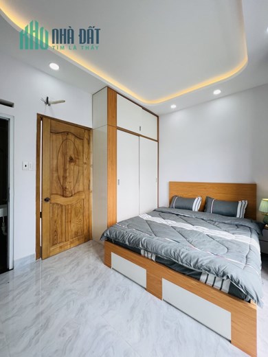 Bán Nhà Phạm Văn Chiêu Gò Vấp 4 Tầng Giá 4 Tỷ 9 Mới Đẹp