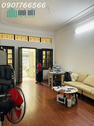Bán đất tặng nhà, Phố  Lê Trọng Tấn, quận Hoàng Mai, 160m x  4T, Giá nhỉnh 15 tỷ.
