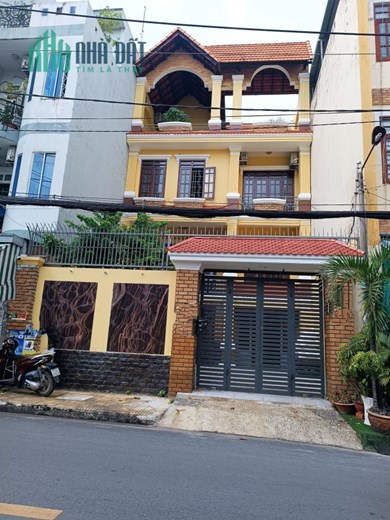 Bán gấp nhà Hẻm 298 Tân Hòa Đông 3 tầng 6m x 16m giảm còn 7,6 tỷ.