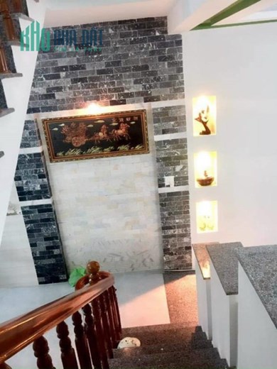 Bán Nhà Hẻm Bạch Đằng P. Hải Cảng Quy Nhơn , 63m2 , 2 Mê , Giá 2 Tỷ 950Tr