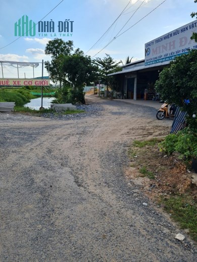 BAN 10.000M2 DAT THO CU THI TRAN DUC HOA ,  DUC HOA , LONG AN