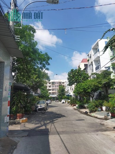 Bán nhà Tân Phú, HXH Lê Trọng Tấn, 52m2, 4 tầng, 4pn, 4wc giá 6 tỷ 8 TL.