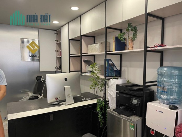 NHÀ ĐẸP – GIÁ TỐT - CHÍNH CHỦ Cần Bán Nhà HXH Vị Trí Tại Quận 1- TP Hcm
