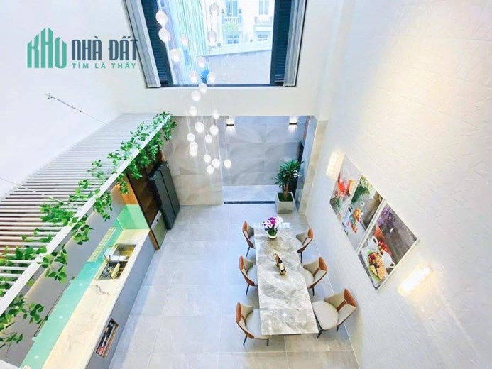 NHÀ LÊ ĐỨC THỌ MỚI LUNG LINH- 5 TẦNG- 5M x 17M - OTO NGỦ TRONG NHÀ.