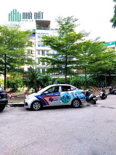 Bán nhà TRUNG KÍNH, 2MT, 102m, 7T,TM, Vỉa hè, KD, ô tô tránh, view Công Viên, chỉ 34 tỷ 98