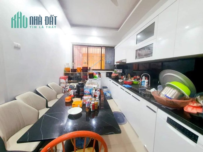 BÁN NHÀ PHỐ TẠ QUANG BỬU 48M - 5T - 6 NGỦ NHÀ ĐẸP 2 THOÁNG TRƯỚC SAU NHỈNH 7 TỶ