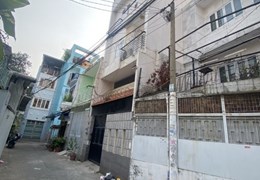 VỊ TRÍ ĐẸP PHÚ NHUẬN - Ô TÔ TỚI NHÀ - HẺM THÔNG - VÀI BƯỚC Ô TÔ QUAY ĐẦU - 32M2 CHỈ 4.x TỶ.