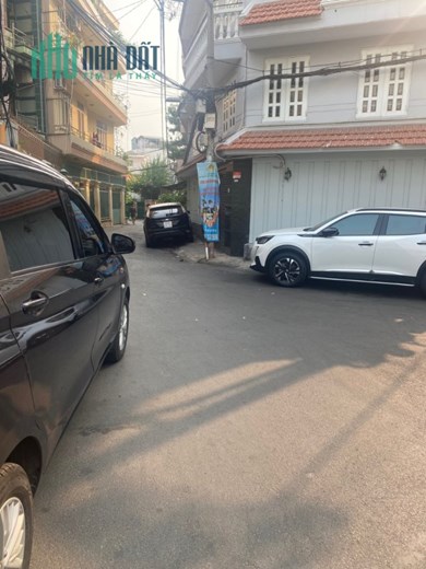 VỊ TRÍ ĐẸP PHÚ NHUẬN - Ô TÔ TỚI NHÀ - HẺM THÔNG - VÀI BƯỚC Ô TÔ QUAY ĐẦU - 32M2 CHỈ 4.x TỶ.