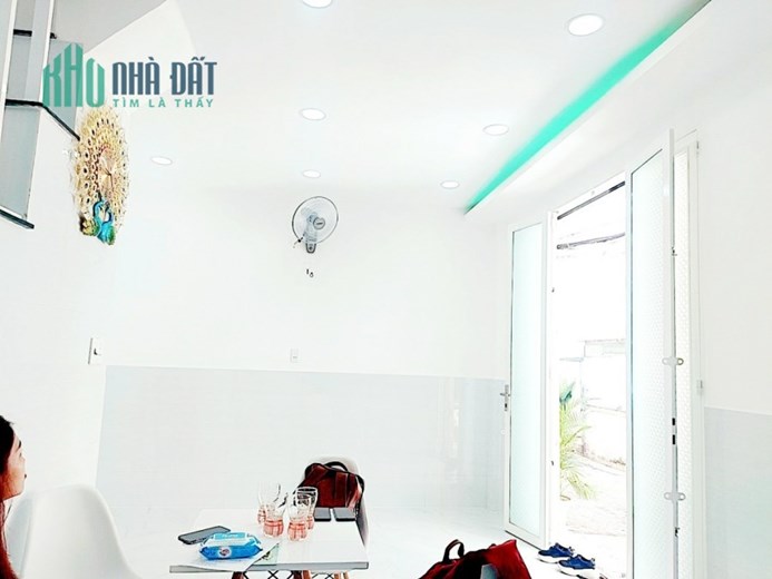 HXH Thông, Trịnh Đình Trọng, P. hòa Thạnh, Tân Phú Kế Đầm Sen