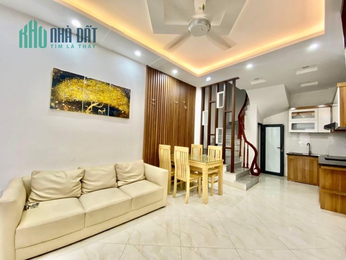 Chào Đón Cuộc Sống Hoàn Hảo - Lê Trọng Tấn 52m 5 Tầng MT 4m 7,6 tỷ
