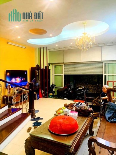 TRẦN KHÁT CHÂN-H.B.TRƯNG-64m-5T-MT5.6m-8.5 tỷ. Gần Mặt PHỐ.