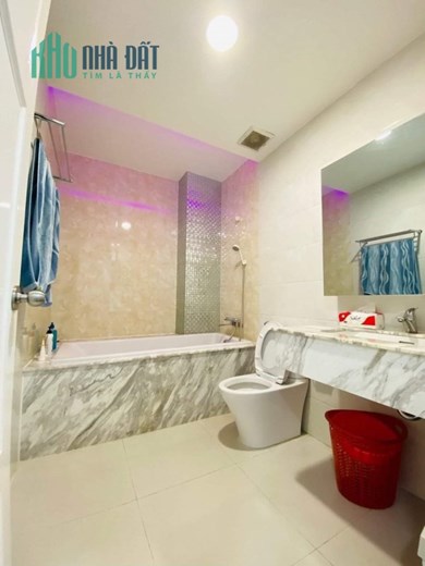 BÁN NHÀ MT KDC VEN SÔNG - ĐƯỜNG 10M VỈA HÈ 5M - NGANG 5M - NỘI THẤT CAO CẤP.