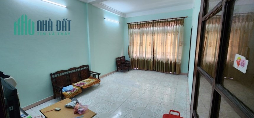 Nhà Mặt Tiền ngay Chợ Đống Đa góc KD đường 7.5 và 5.5, 3 tầng