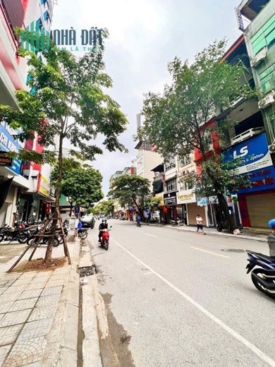Quá Đỉnh Mặt phố Tôn Đức Thắng 80m MT5m vỉa hè ô tô Kinh doanh gì cũng vô địch