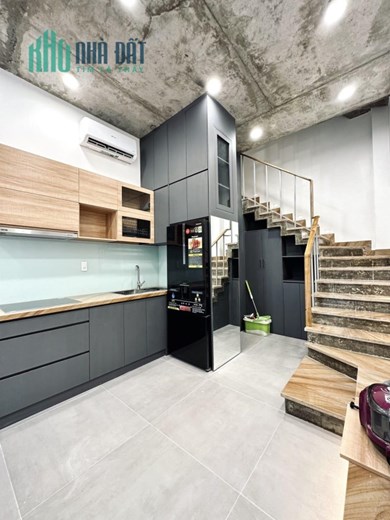 Gấp bán Nhà HXH Huỳnh Văn Bánh - Phú Nhuận - 36m2 - 5Tầng - Chỉ nhỉnh 5Tỷ.