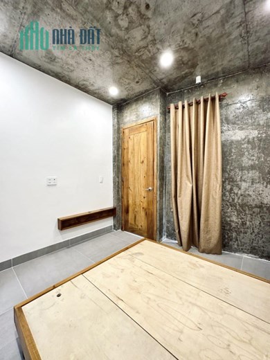 Gấp bán Nhà HXH Huỳnh Văn Bánh - Phú Nhuận - 36m2 - 5Tầng - Chỉ nhỉnh 5Tỷ.