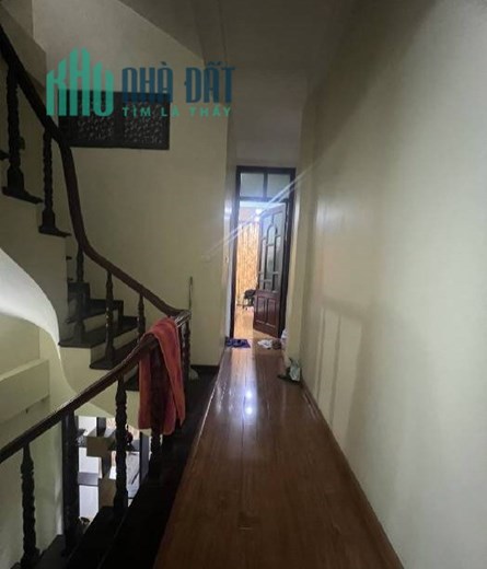LÊ VĂN LƯƠNG - NHÀ ĐẸP DÂN XÂY - GẦN PHỐ, GẦN Ô TÔ
* Nhà 5T x 46M, MT 4m. Giá chào: 6.6 TỶ